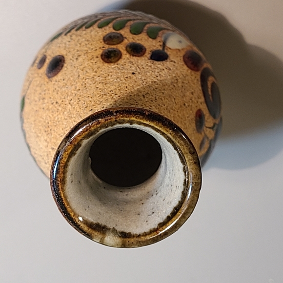 Mexican Hand Painted Vase - Picture 7 of 8